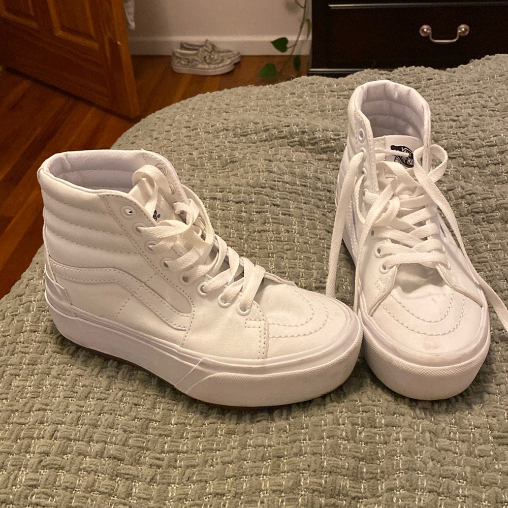 Cans platform high tops